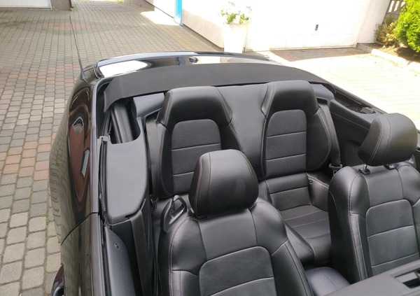 Ford Mustang cena 93000 przebieg: 100000, rok produkcji 2018 z Mogilno małe 326